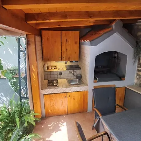Diadora - Stone Apartment